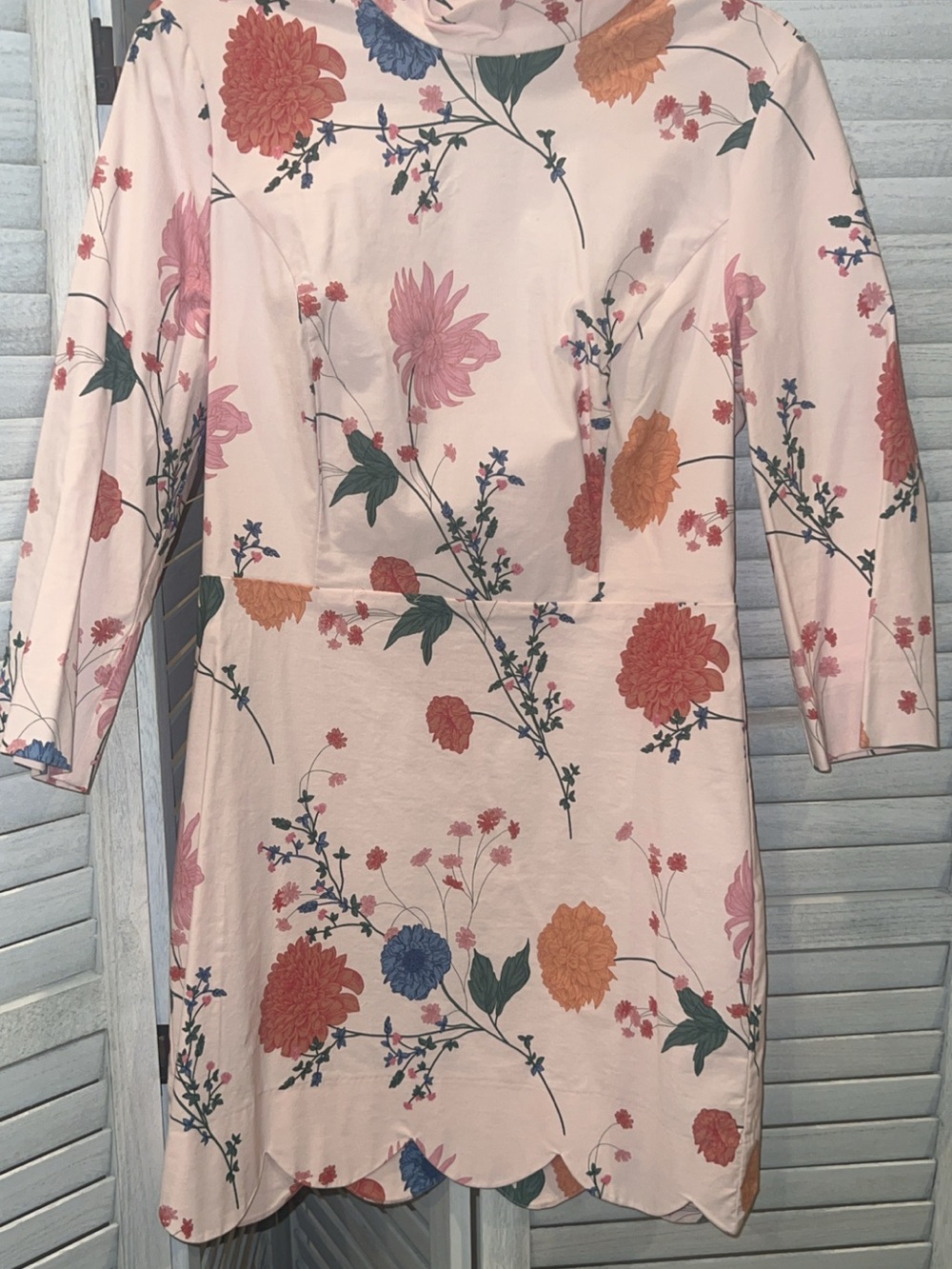 Maeve Pink Floral Long-Sleeve Scallop-Hem Dress
